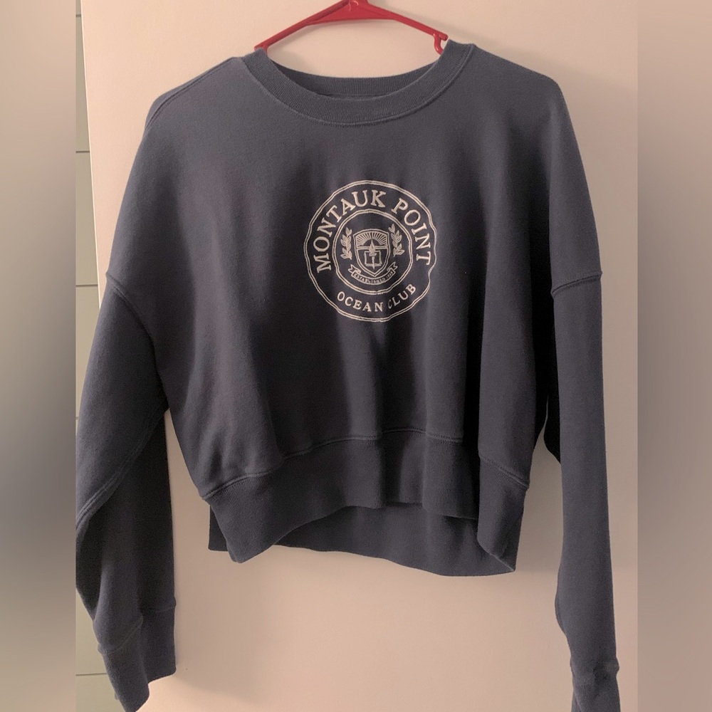 Abercrombie & Fitch Crop Sweatshirt